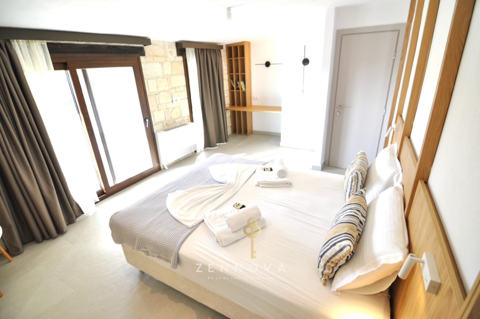 Tiara Holidays - Zennova 65 Villa Vanina - spavaća soba 2